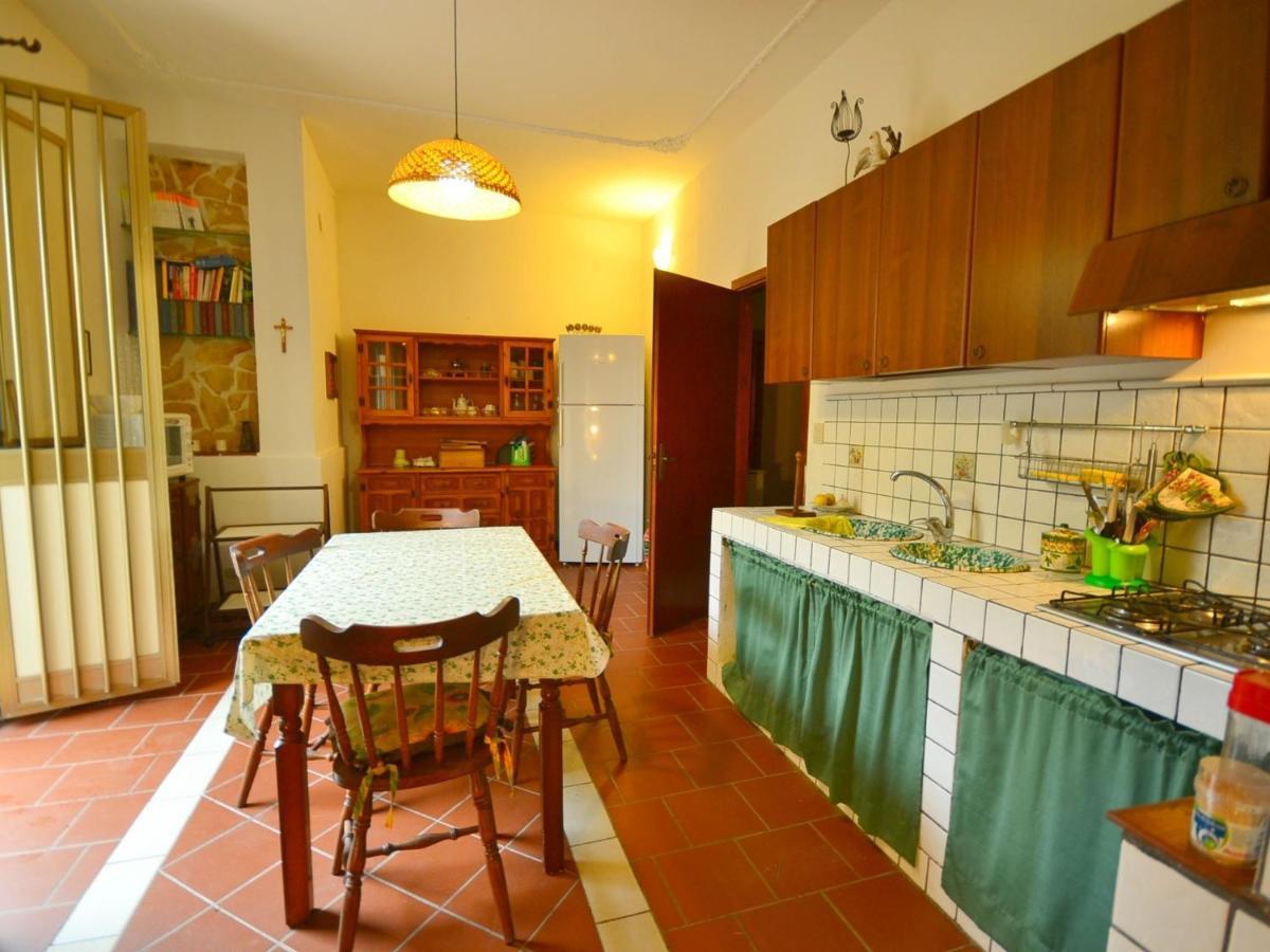 Casa Unifamiliar Con Jard N Privado Villa Agnone Bagni Exterior photo